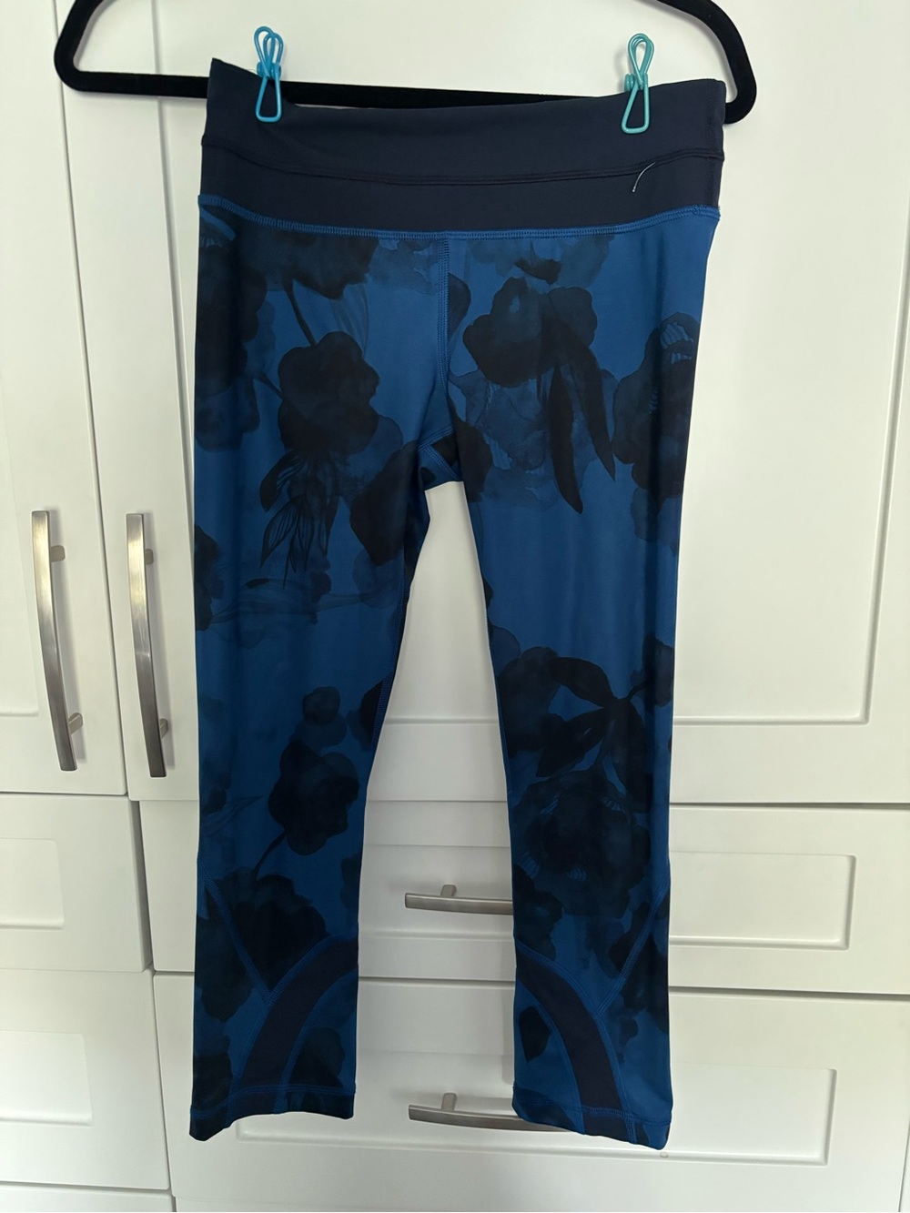 Blue Floral Lululemon Leggings
